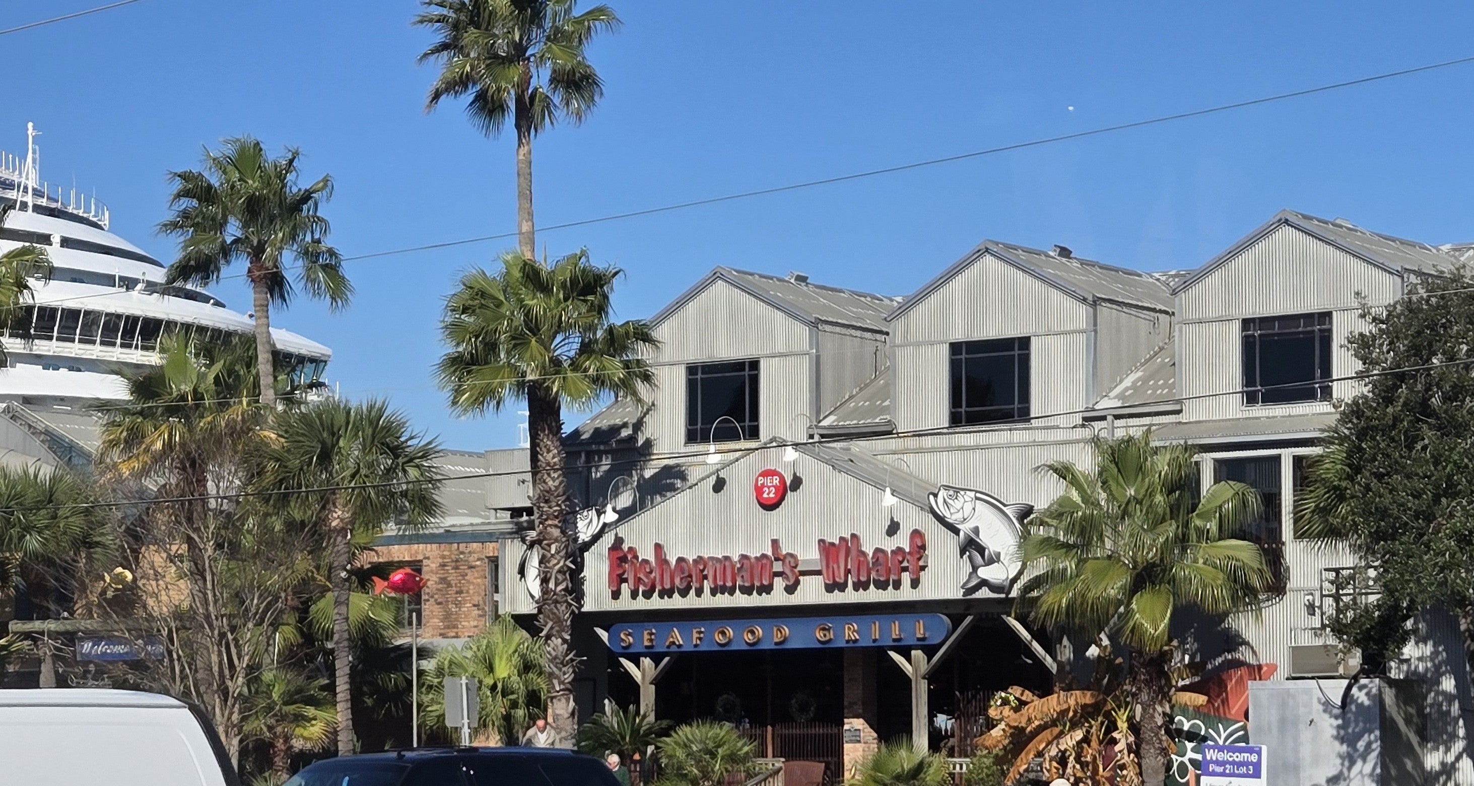 Best Restaurants Near the Galveston Cruise Terminal Before Your Cruise